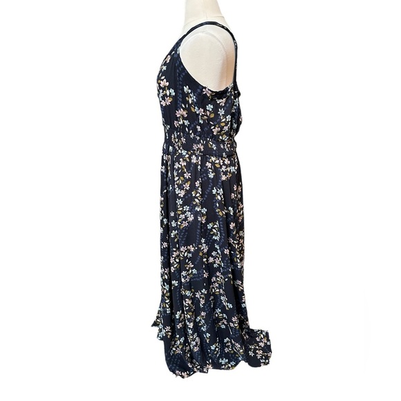 City Chic Womens Sleeve Less Floral Print Maxi Dress Size L/20 - Picture 2 of 11